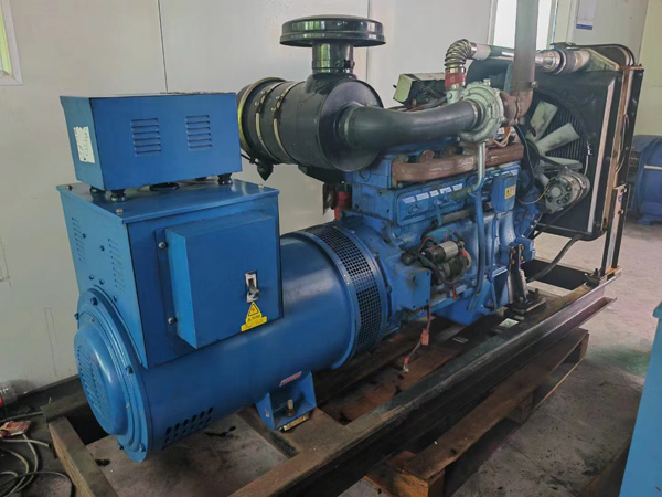 古县100kW柴油发电机组使用多级机油有哪些优缺点？